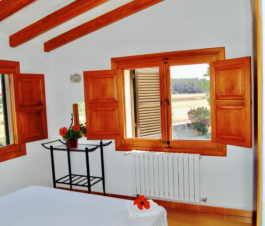 Private Villas Puerto Pollensa For Family Groups, Private Mountain Ideal For Runners, Trailers, Hikers, It Is Approximately 3 Minute Walk From The Beach Extérieur photo