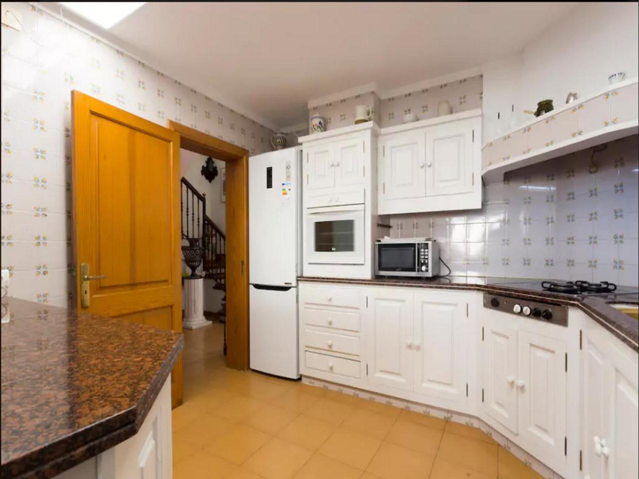 Private Villas Puerto Pollensa For Family Groups, Private Mountain Ideal For Runners, Trailers, Hikers, It Is Approximately 3 Minute Walk From The Beach Extérieur photo